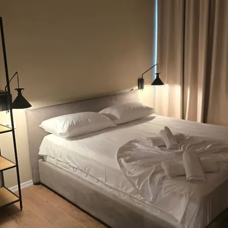 Ador Luxury Apartment *